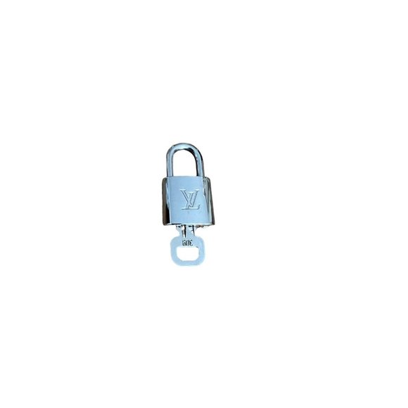 LOUIS VUITTON: Silver/Brass, Metal "LV" Logo Padlock #309 (L1168) - Picture 4 of 8